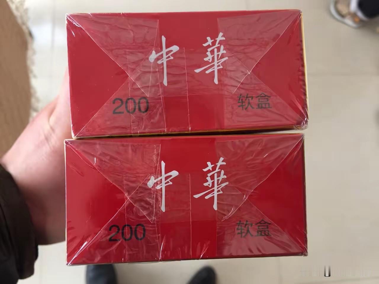 这个中秋节给主管领导送礼，成了我入职三年来最忐忑的一次经历。提前半个月我就开