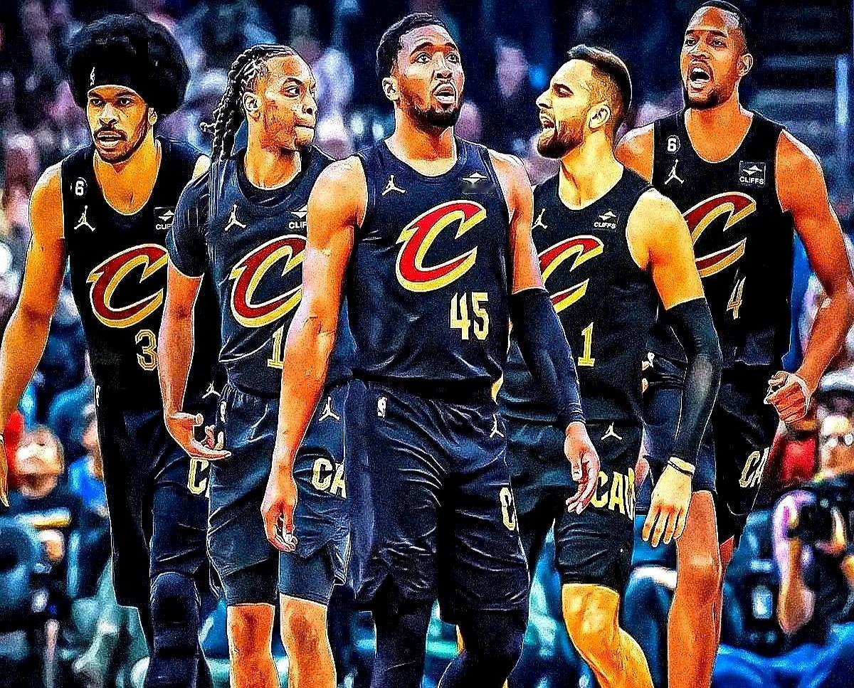 18胜26！雄鹿连输7场东11，再掉就是乐透。球迷骂的不是输球，是白扔1.