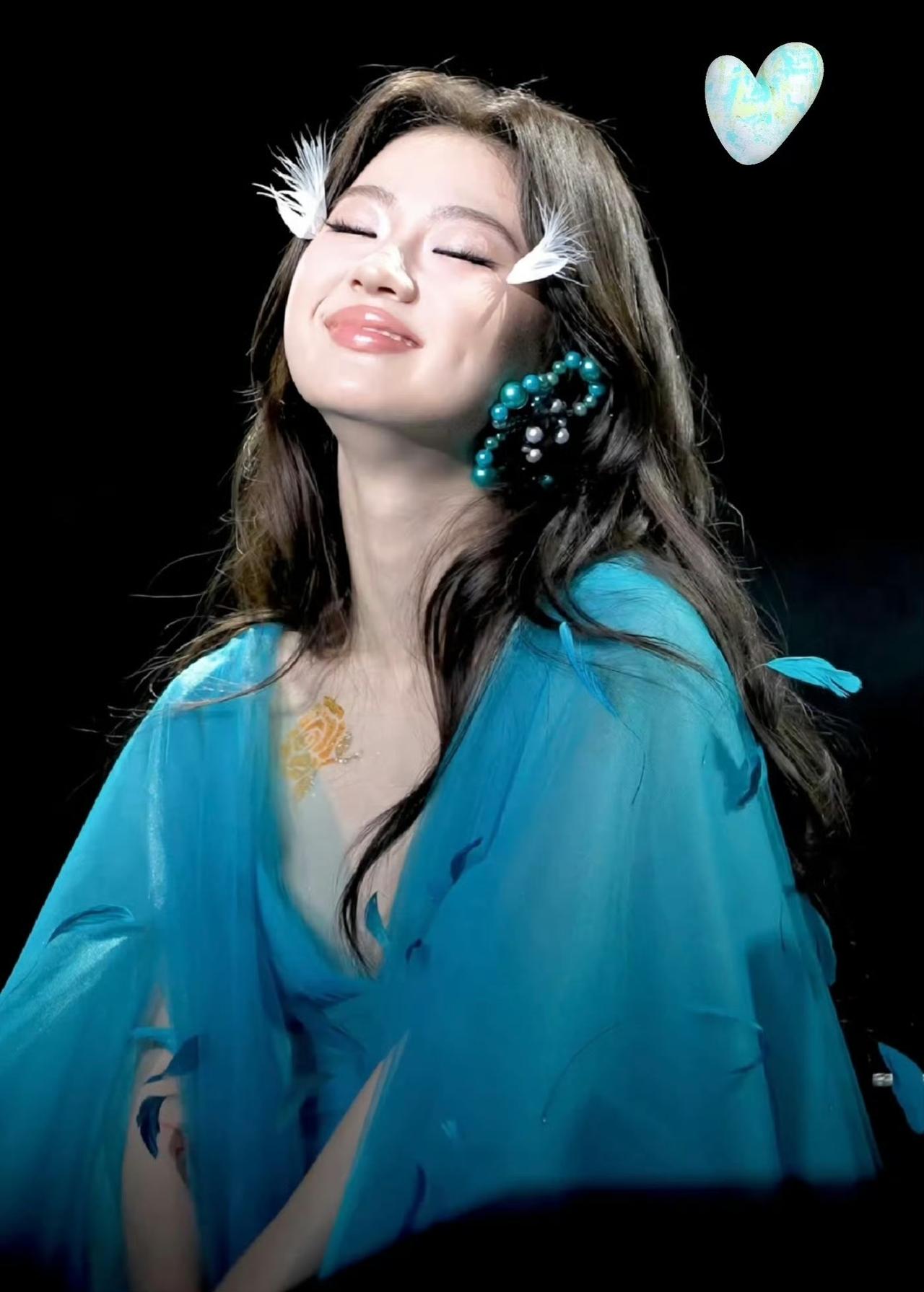 单依纯演唱会退票潮：版权风波、高铁瘫痪、粉丝硬刚，这场“纯妹妹”的演出为何一地鸡