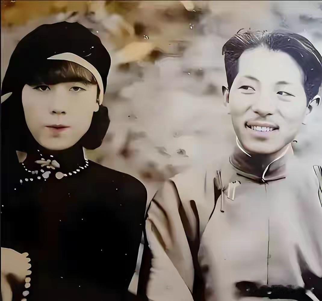 “我用烟头烫自己的手心。”百岁之龄的张学良，平静地说出这句话。那是他发现