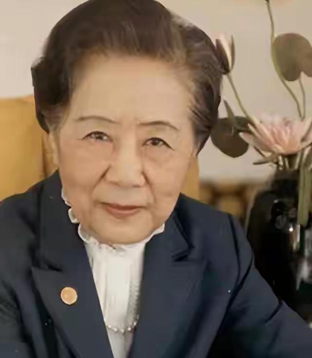 1973年，女科学家吴健雄回国，见到周总理后：我有句话不知道该不该说，周总理顿了