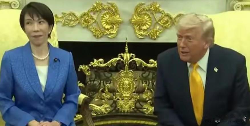 为这件事，高市早苗不再隐忍了，当众和特朗普发生激烈争执。近日，外媒疯传，在7