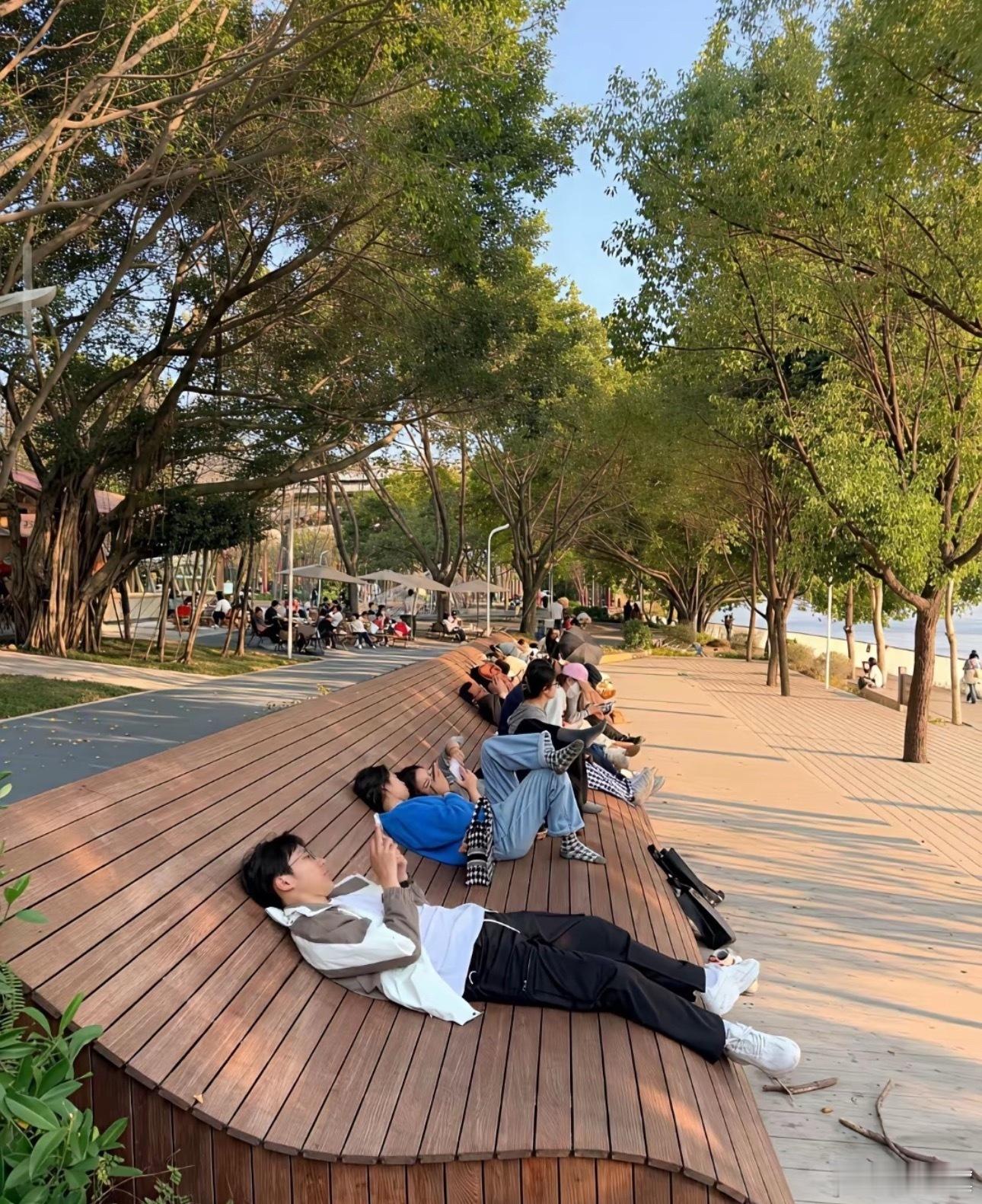 这个设计感觉可以，建议全国推广