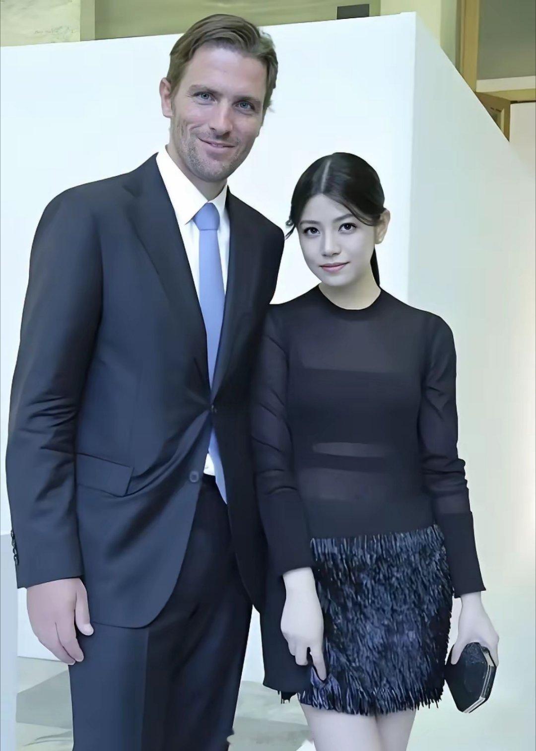 看看年轻时的陈妍希美成啥样了，要是现在回春成这样，陈晓会回头吗？