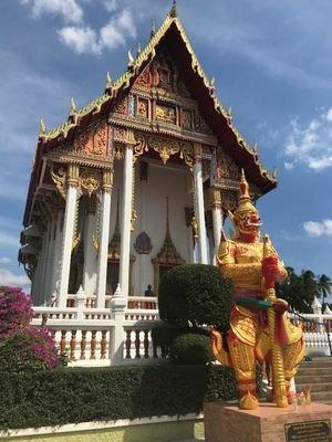 泰国下议院选举结果预测今天，泰国5000万选民将投票决定下议院500席位的归属