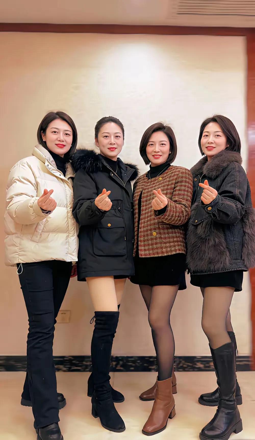 四大剩女都是白领，有房有车有存款，看中了联系…大龄剩女