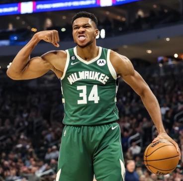 大结局！雄鹿2换2交易达成！最恶心人的球队诞生，字母争夺战结束 2月6日凌晨