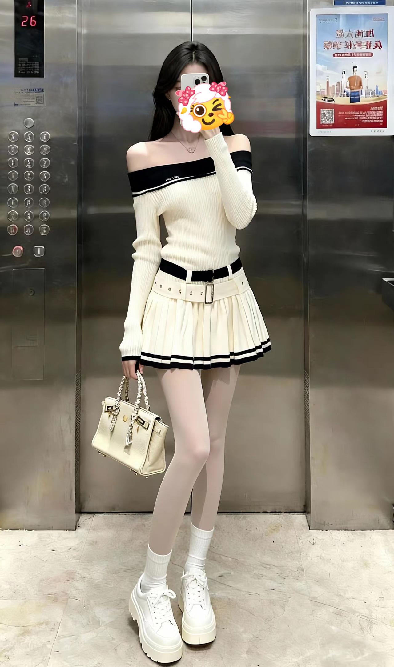 可温柔可御姐。御姐穿出你的时尚你的感觉对镜自拍姿势电梯自拍