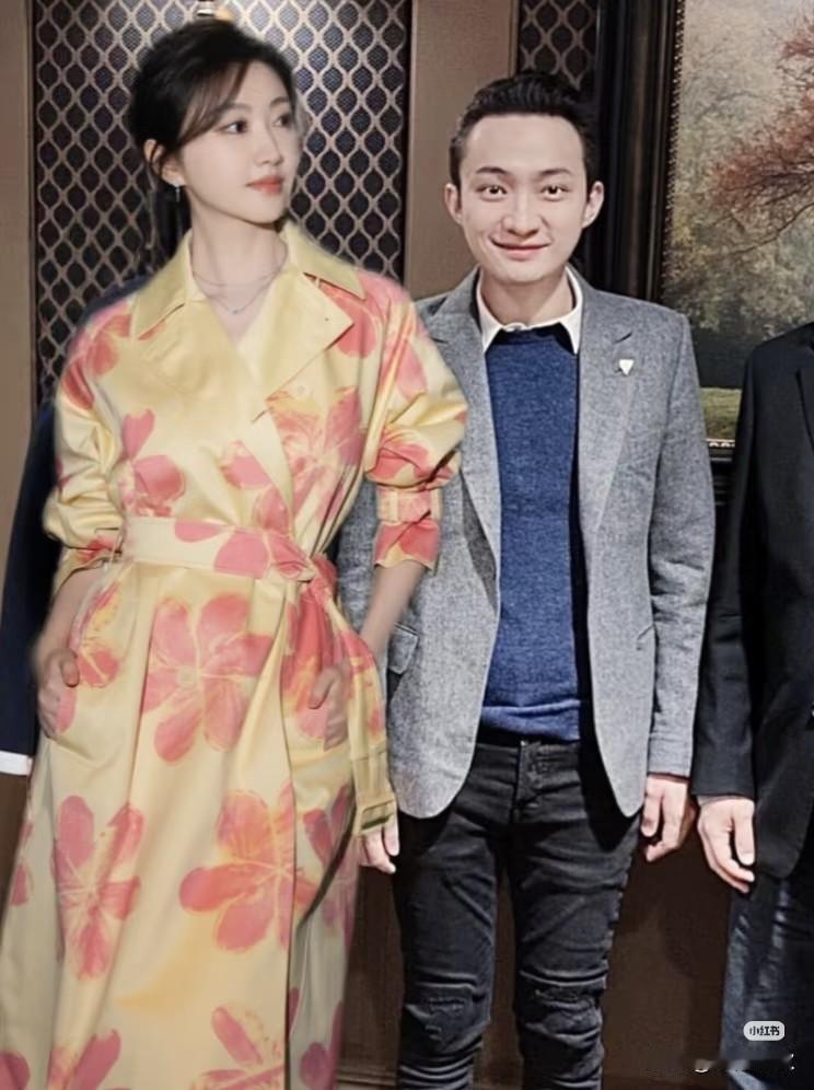 照片一曝光大家都心疼景甜了这确实需要做强大的心理建设孙割其人之前没几个人认识
