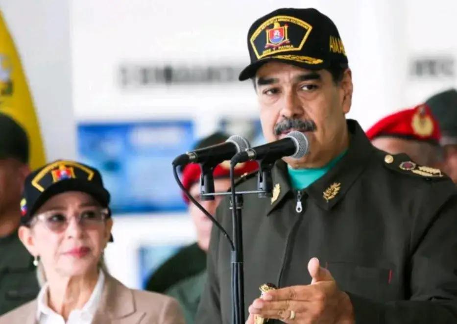 800万玻利瓦尔民兵，还有总统卫队呢特朗普宣布：美军进攻3小时，马杜罗及其家