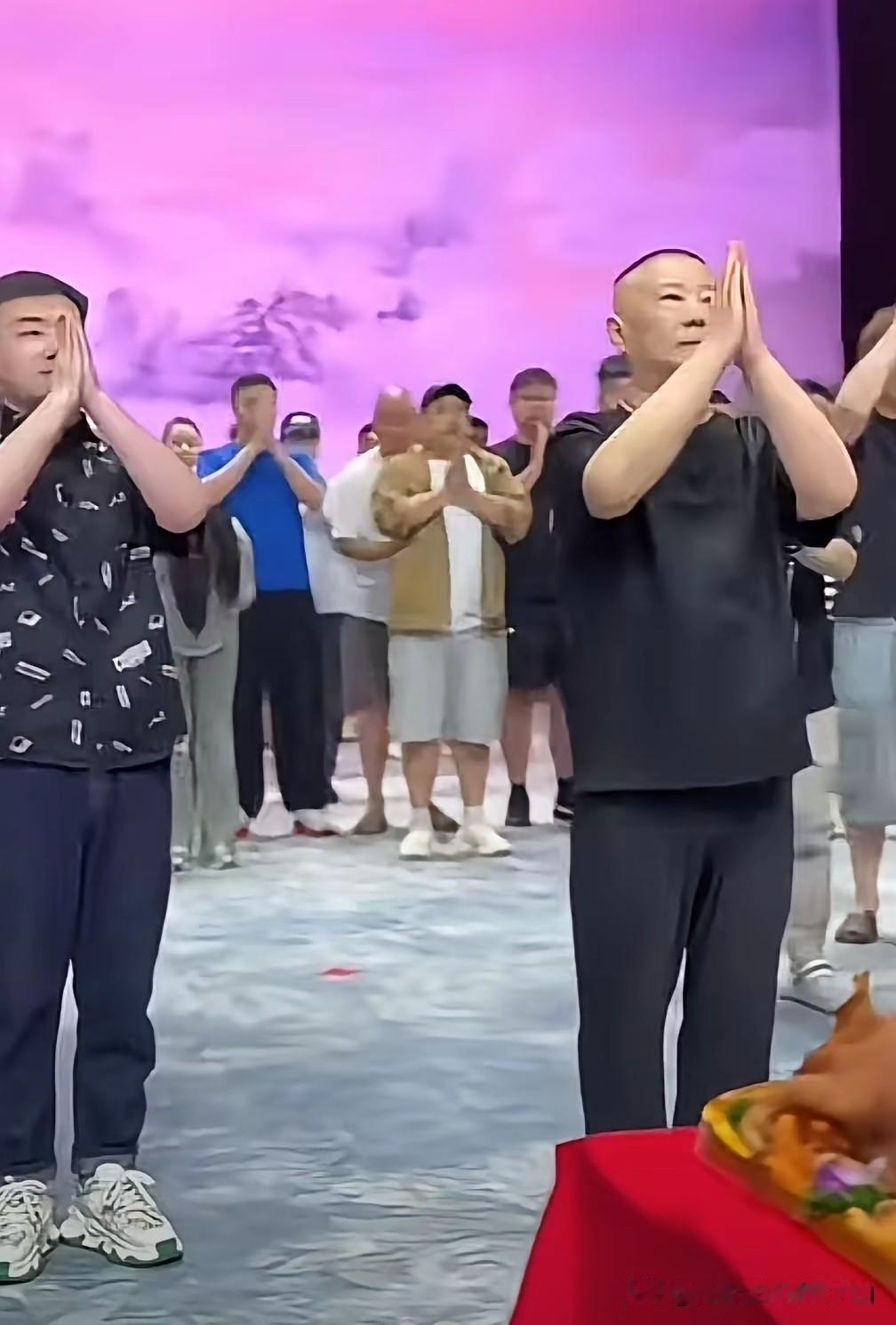 网传郭德纲不肯低头认错，真相并非钱能决定，看懂规则才通透！网上流传一种说法