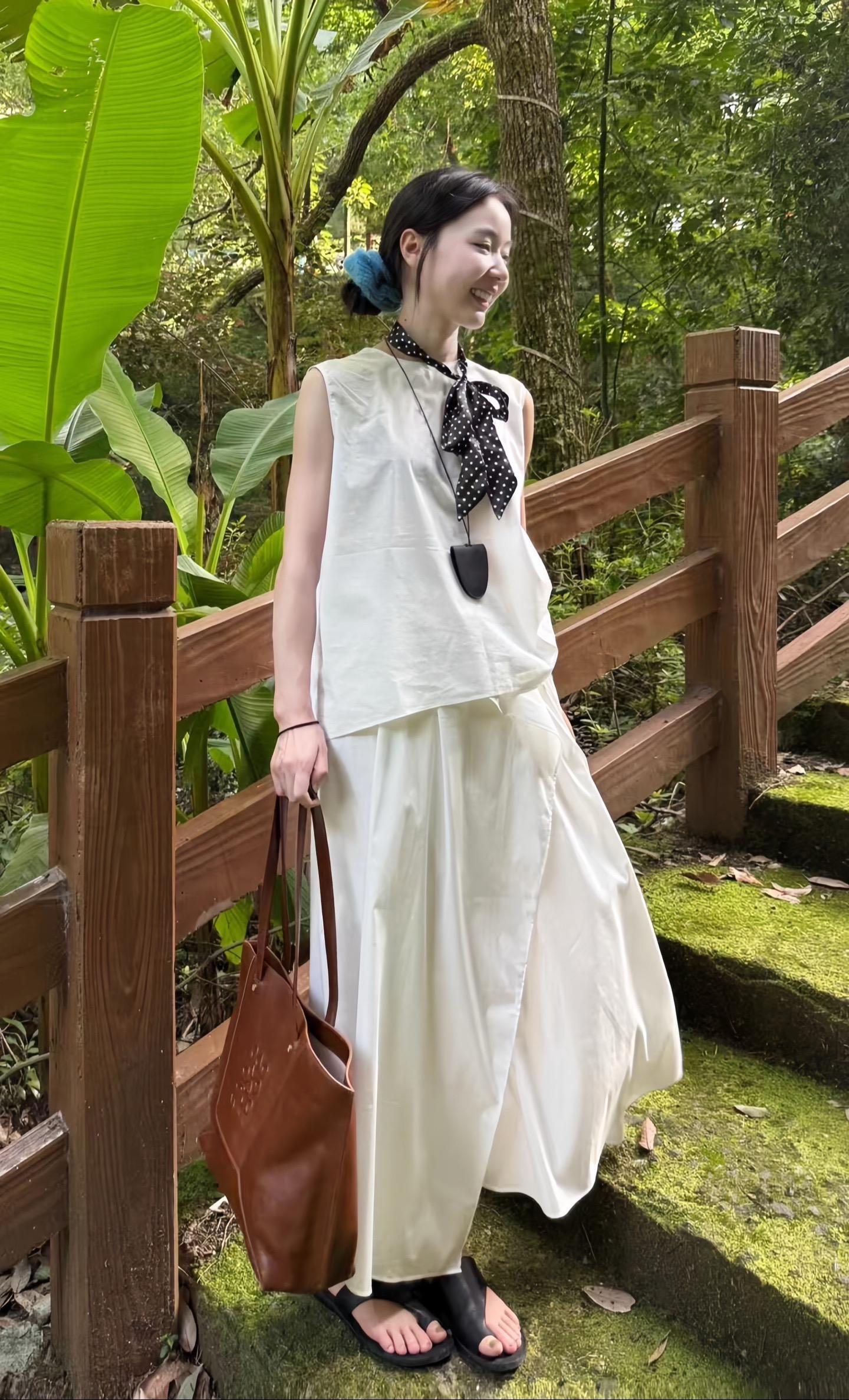 夏日穿搭小心机 出游穿搭 夏天该有的样子 高级感穿搭 韩系穿搭