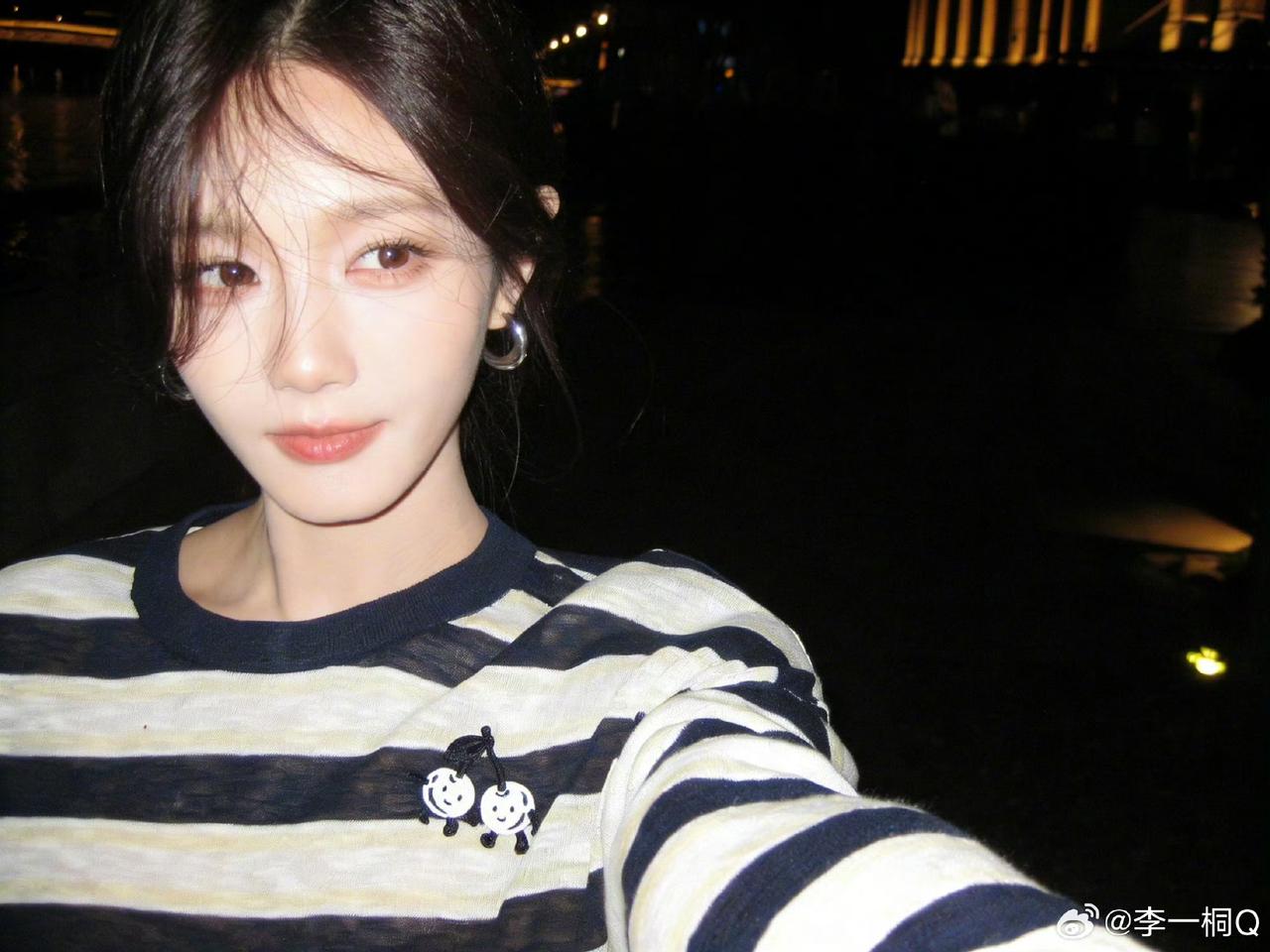 萌萌哒一桐[滑稽笑]李一桐