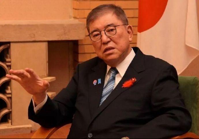 石破茂太实在了，快要卸任了又透露一句大实话！10月13日，有多家媒体又报道了日