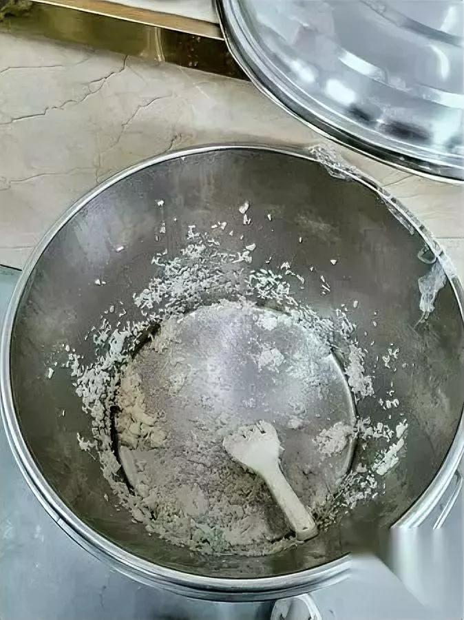 咱厂食堂今天又“扫光”了！不是员工抢得快，是真没的剩啊！下午5点刚理完P