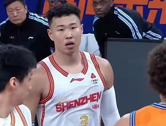 男篮该认清事实了！如果这3人进不了国家队，男篮比赛都不用看了：1.贺希宁（深圳