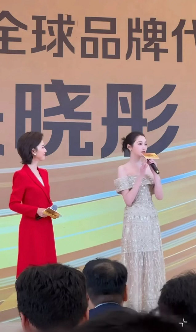 关晓彤只要戒掉熬夜喝酒就会一直保持这样的状态