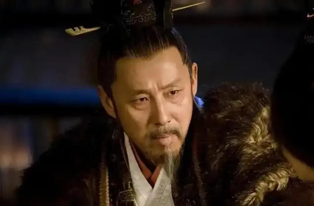 刘邦如此豁达潇洒的人，既然能看透生死，我想必然也是能看透王朝的兴亡的。多年以后