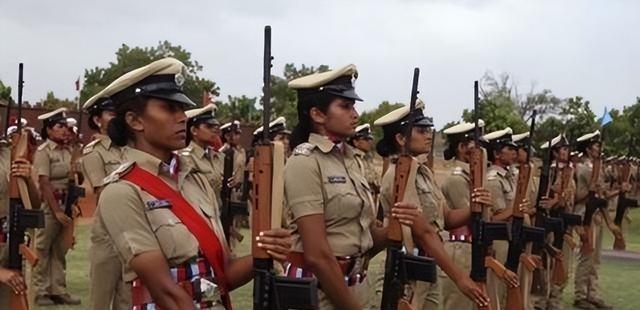 西藏军区为何只有5万士兵，中印边境若战事开启，西藏能守得住吗西藏军区的5万驻