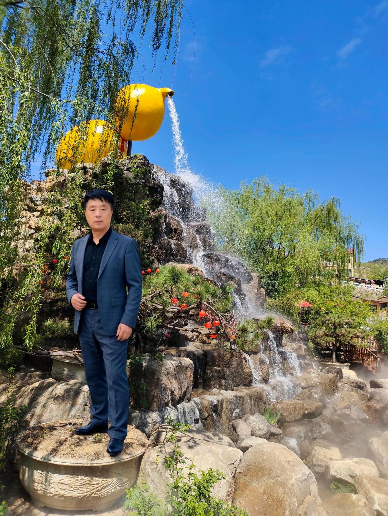 漂漂落落花如流水，唱的撕心裂肺，献给大家请欣赏一一