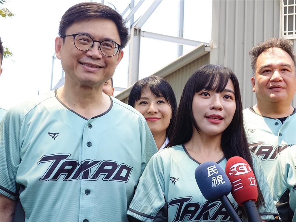 力抗柯志恩复制“韩流”赖瑞隆合体黄捷呛：高雄不走回头路国民党高雄市长参选人柯