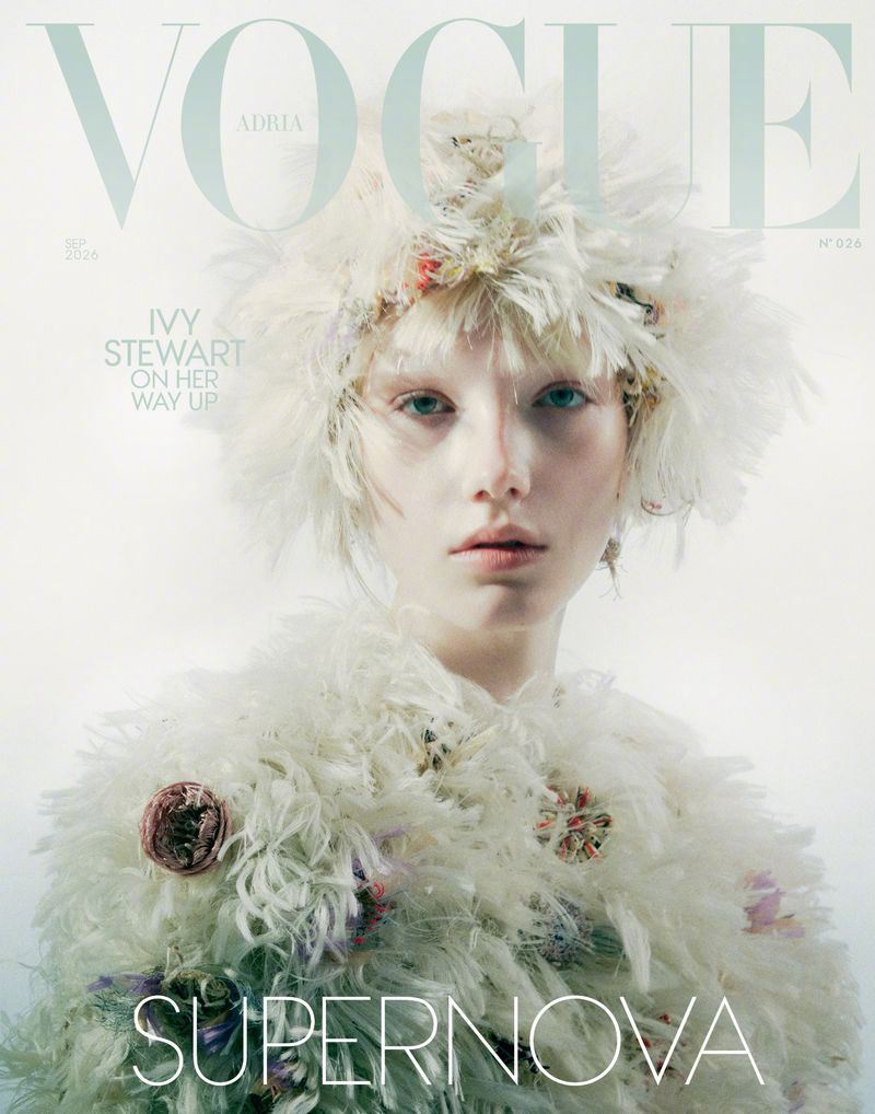 VogueAdriaSeptember2026高定服饰专题大片，阿德里