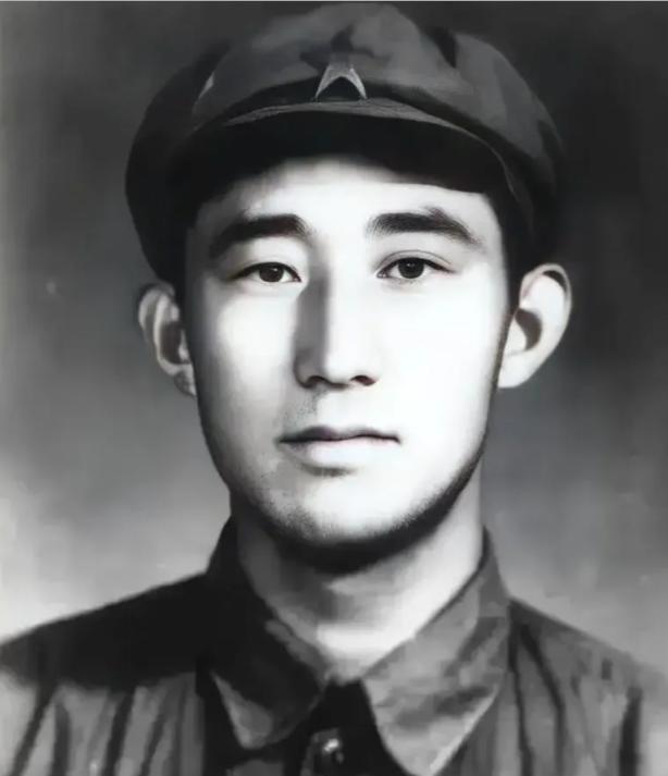 1949年5月26日凌晨2点，青岛观象山天主教堂的钟声刚刚响起第