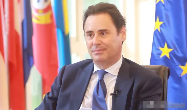 欧盟终于知道恐惧！欧洲高官对中国放低姿态，请求中方能对他们高抬贵手“恐惧”这两