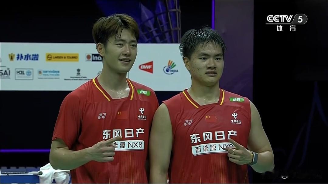 国羽“梁王”组合惊天大逆转2-1淘汰丹麦王牌成功晋级8强。北京时间8月2