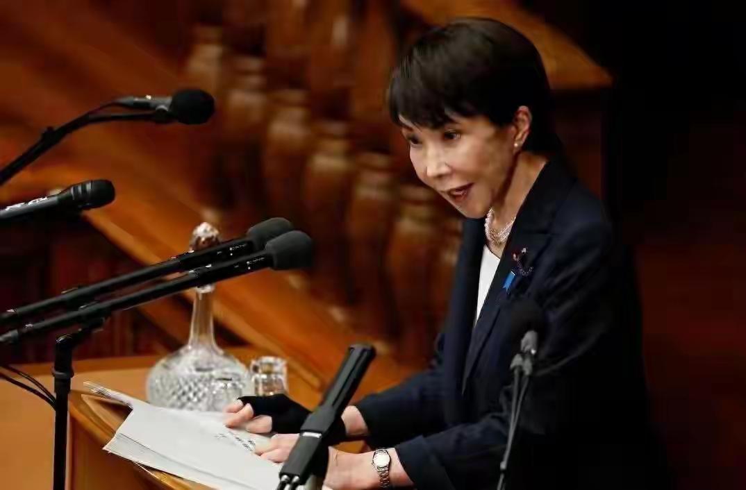 高市早苗就中日关系作出最新回应！据外交部网站消息，日本首相高市早苗在2月22