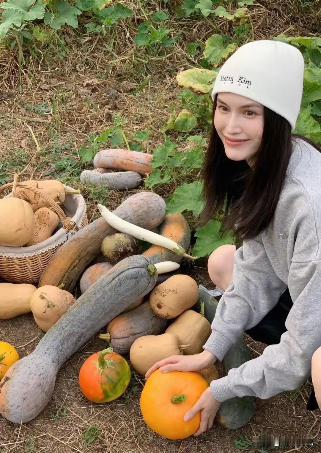 你发现没？明星和咱们普通人一样，也格外看重健康的生活方式呀！我表姐平日里