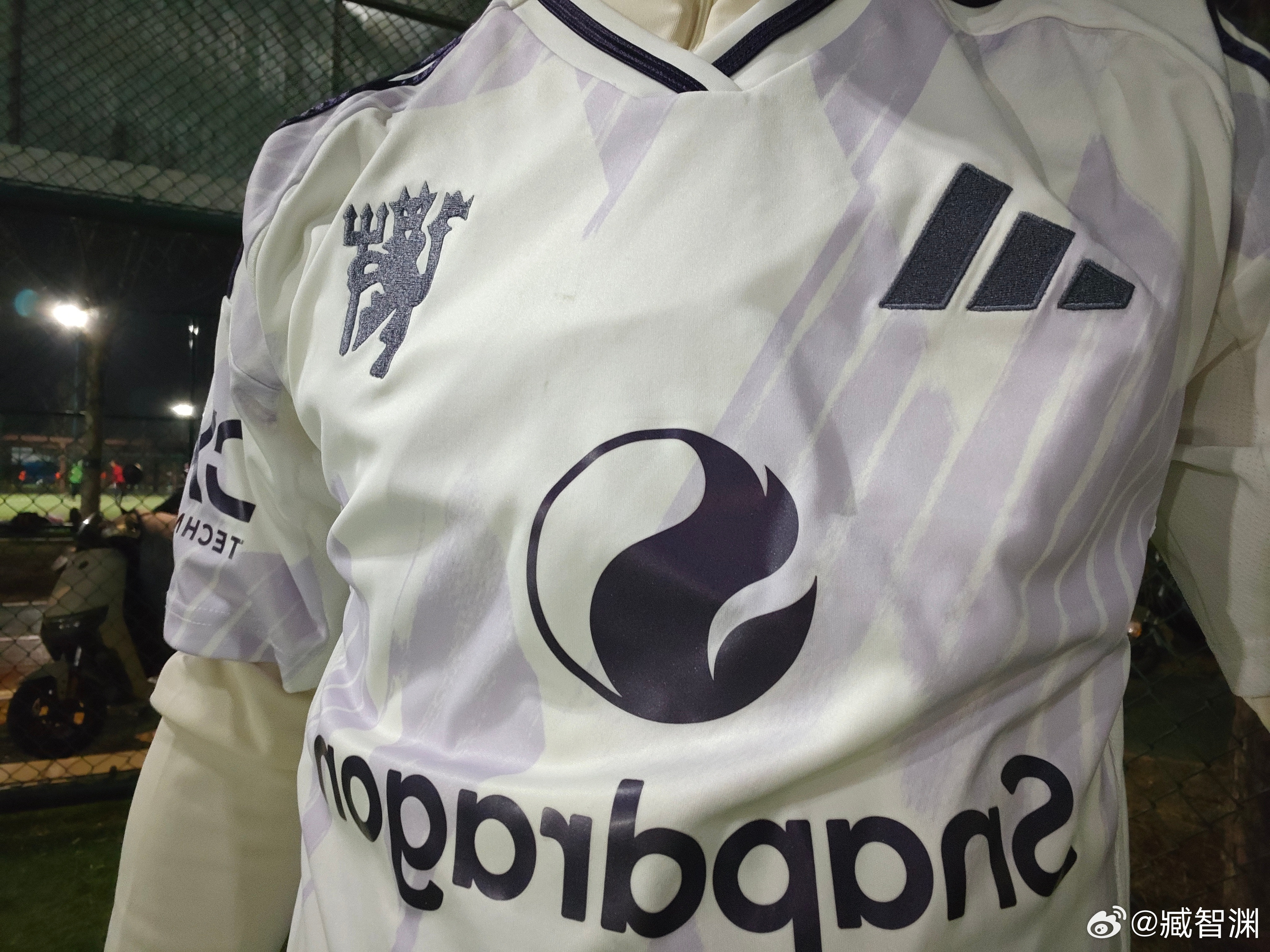 当天北京往返深圳，完美赶上踢球啦。