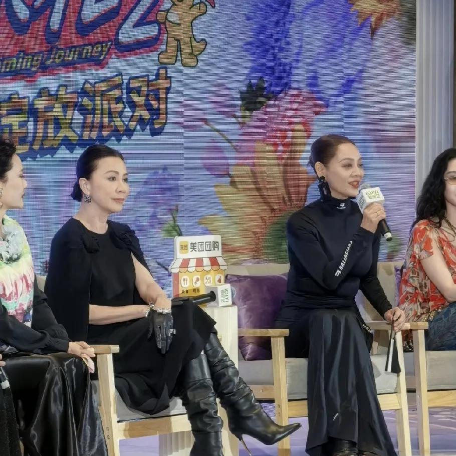 16年婚姻的答案，不是找另一个自己。梁朝伟在威尼斯拿终身成就奖，致谢词里藏着钥