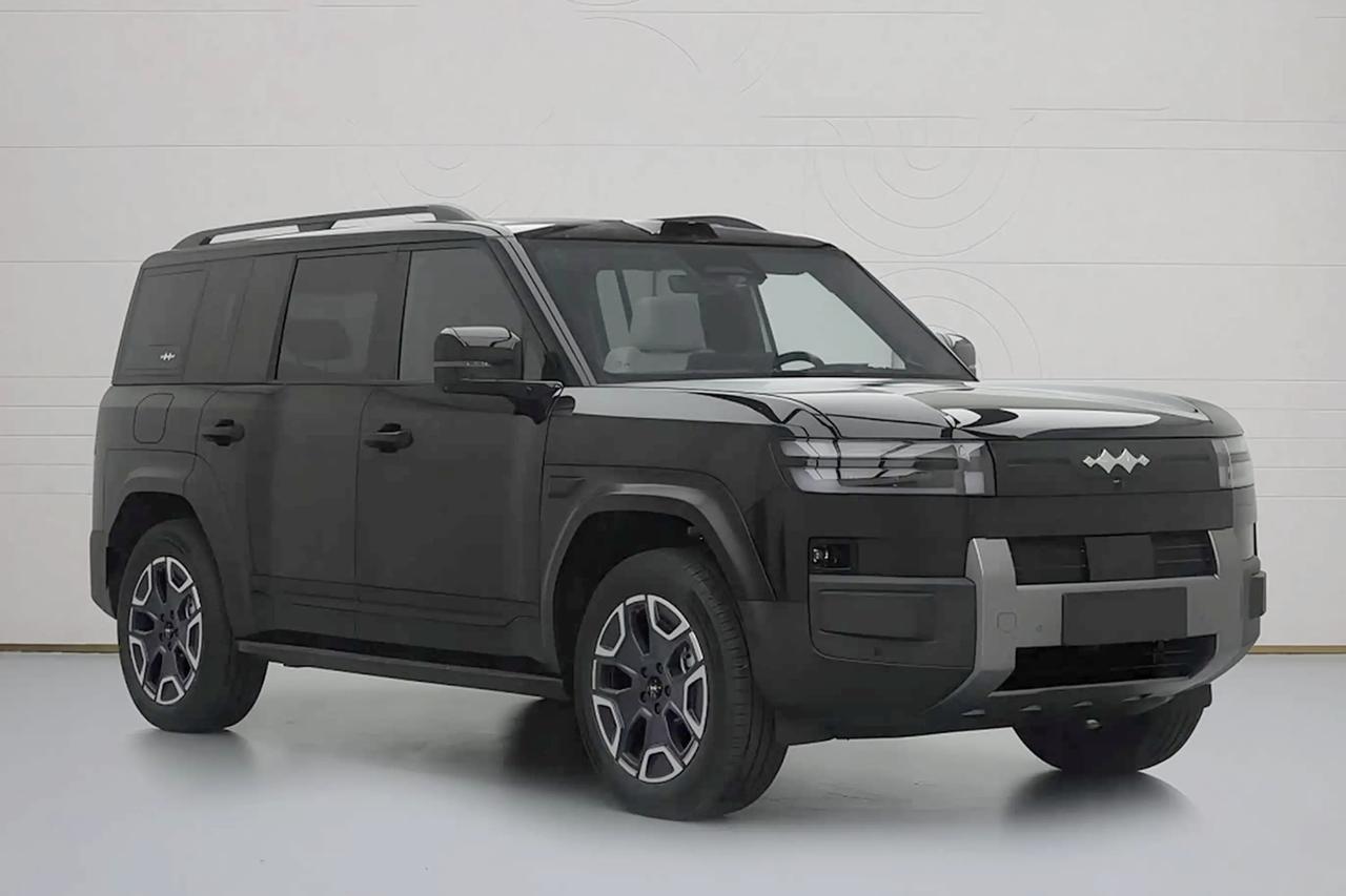 方程豹钛7纯电版，价格不可能低于20万。105.79度电池包，标配兆瓦闪充，