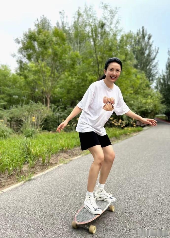 80后的童年女神，90后的童年噩梦