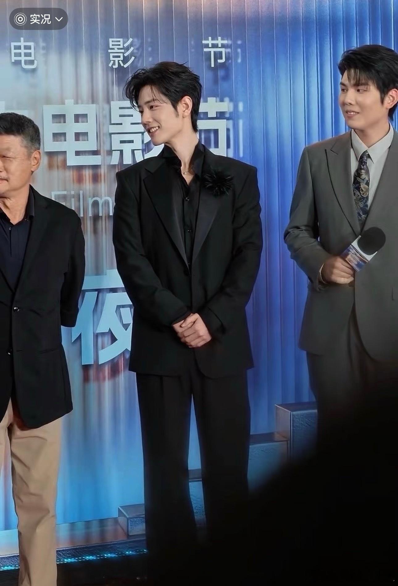 肖战这诠释了生live视频＞生图＞精修图