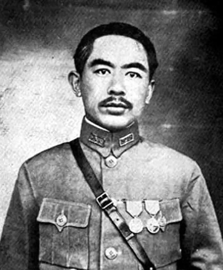 1943年毛泽民被盛世才杀害，盛世才逃往台湾后得知岳父一家十一口被灭门，案发现