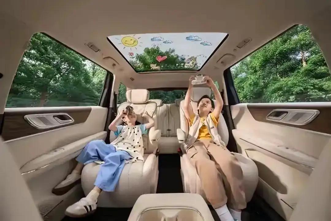 2026年可以闭眼入的五大车型：1：第1名比亚迪2：第2名吉利汽车3：第3