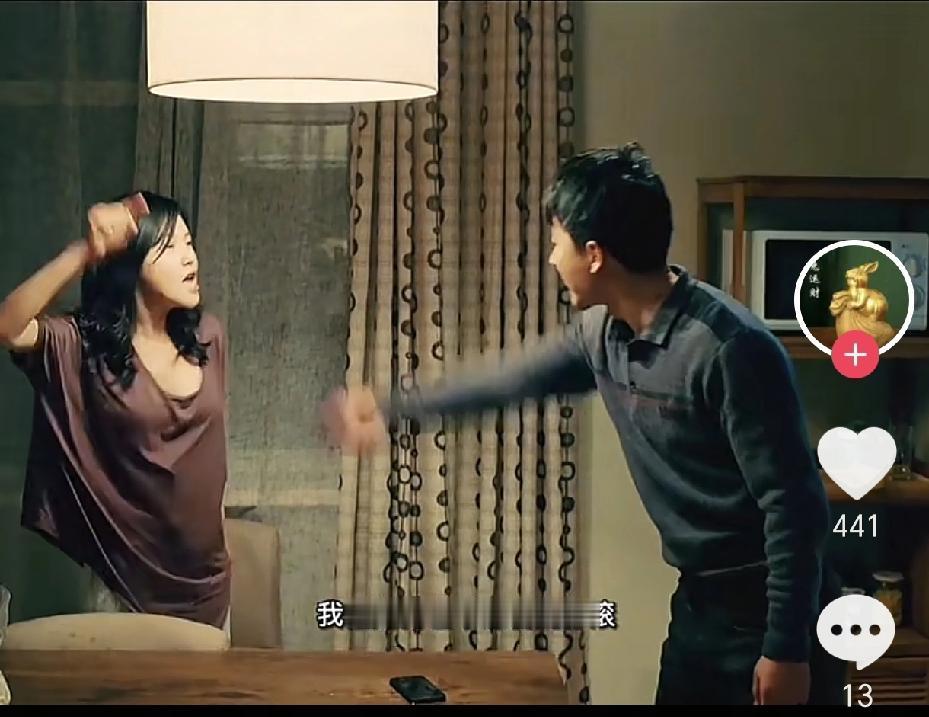 夫妻吵架妻子差点出人命最近南京有两口子因为点小事吵到了派出所本来是去调解的，