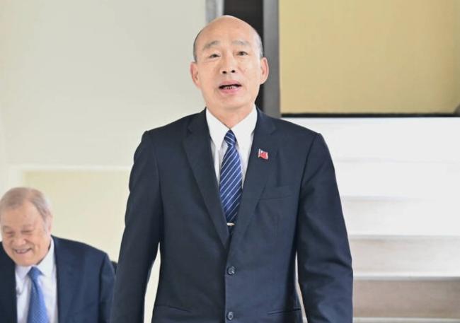 太犀利了！台湾名嘴谢寒冰放话：国民党改不了“这个坏毛病”！ 4月30日《中时