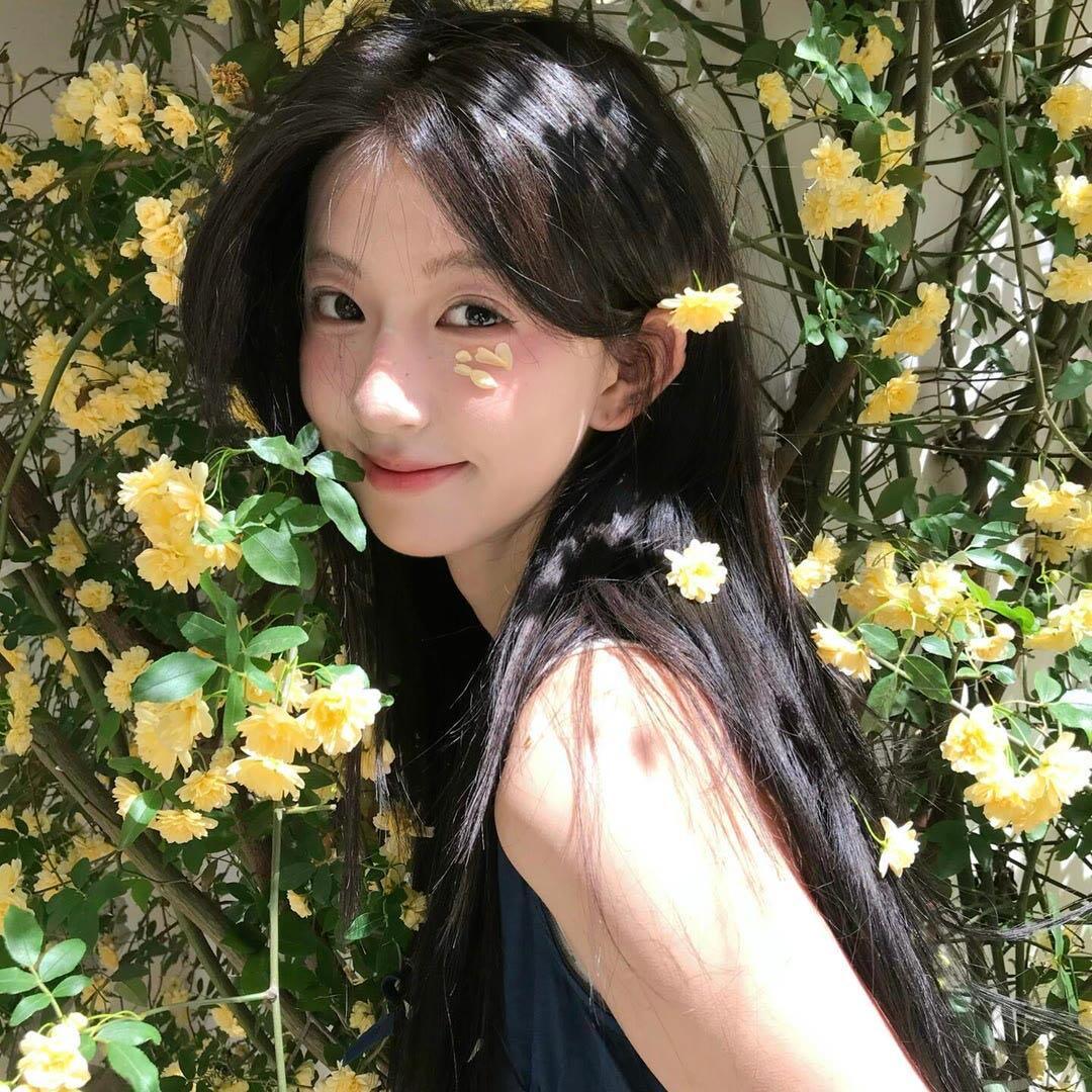 𝐒𝐇𝐀𝐑𝐄🫧|ins风绿色夏日头像背景图搭配\专栏·?