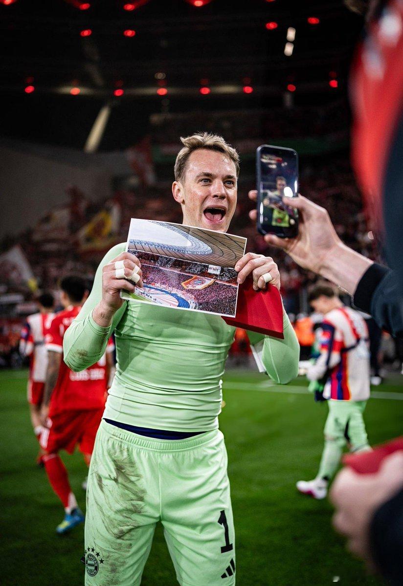 瞧瞧，对于再次参加德国杯决赛是多么渴望！其实拜仁延续了过去四次德国杯半决赛必胜的