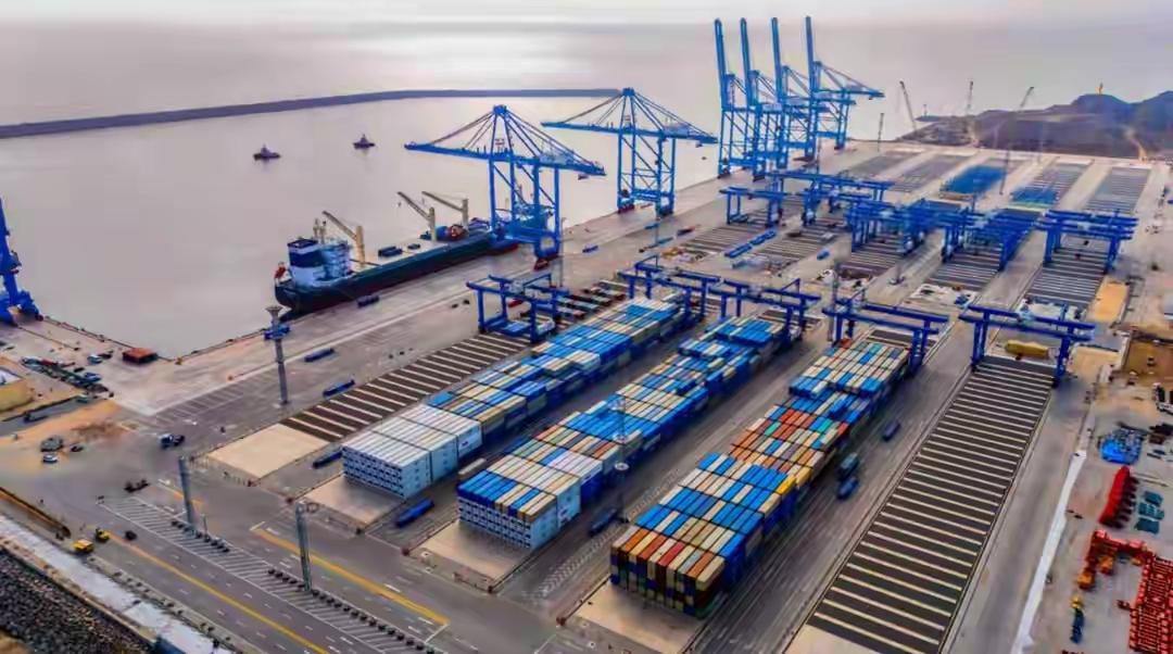 反倾销落地叠加军备动作，中日摩擦再起贸易端变了。商务部公布最终裁定，2026年