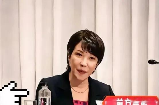 快讯快讯 美国国务院突然宣布了 今天在冲绳，日本警方以携带违禁品入境为由逮捕了美