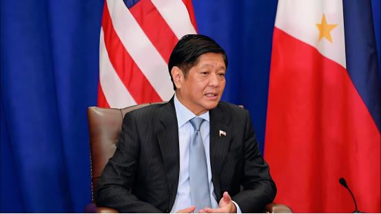 中菲这一战，晚打不如现在打，菲律宾总统表示：只要中方在南海问题上选择让步，那么菲