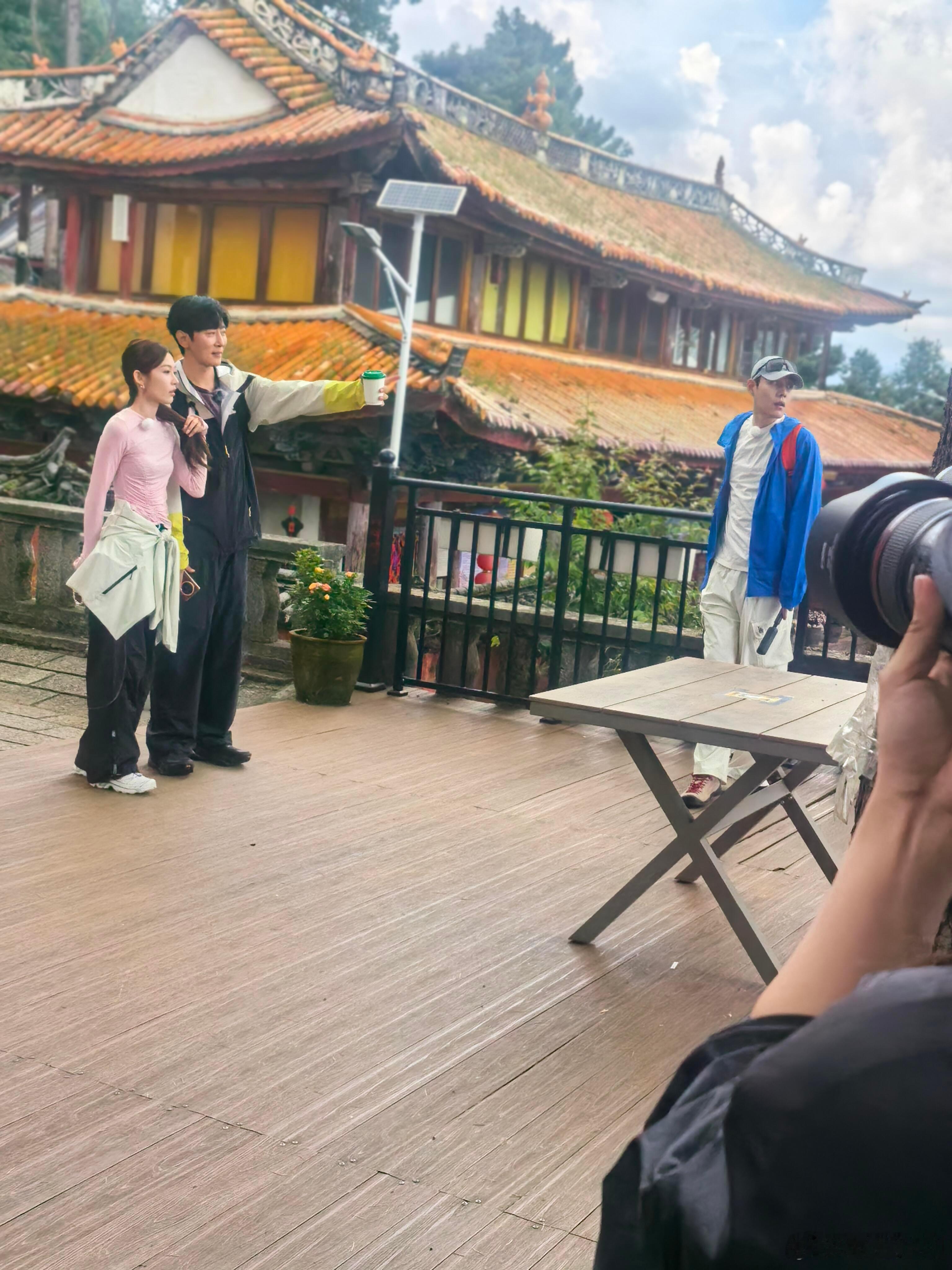 44岁高梓淇二次恋爱综艺曝高梓淇和女友录制爱的修学旅行2​​​刷到高梓淇录综艺