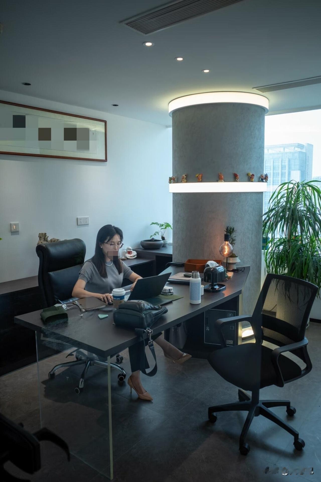 新公司老板娘，你们都是如何与新上司相处的呀！