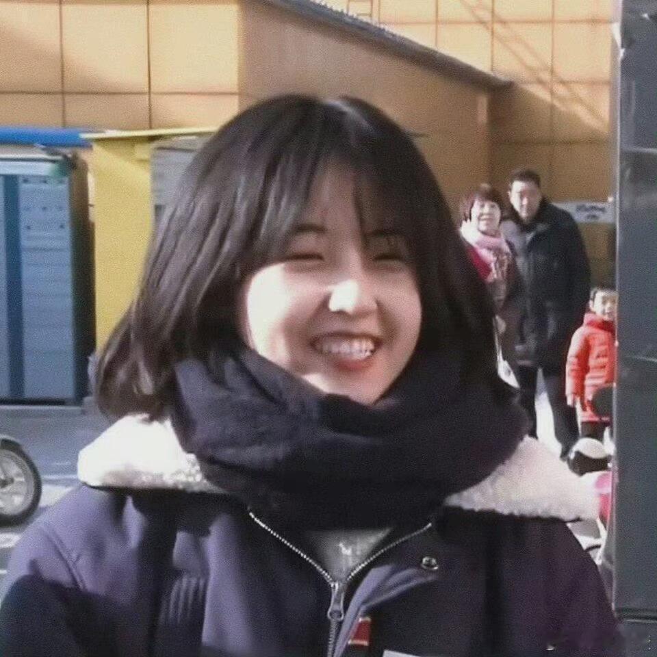 张子枫张子枫头像分享，每一张都太有感觉啦张子枫｜​​​