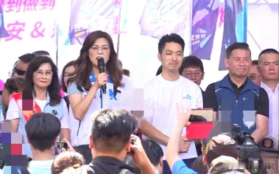 郑丽文、蒋万安今合体挺秦慧珠！秦日前称黄珊珊票流向沈伯洋破口是蒋万安。黄国昌微妙