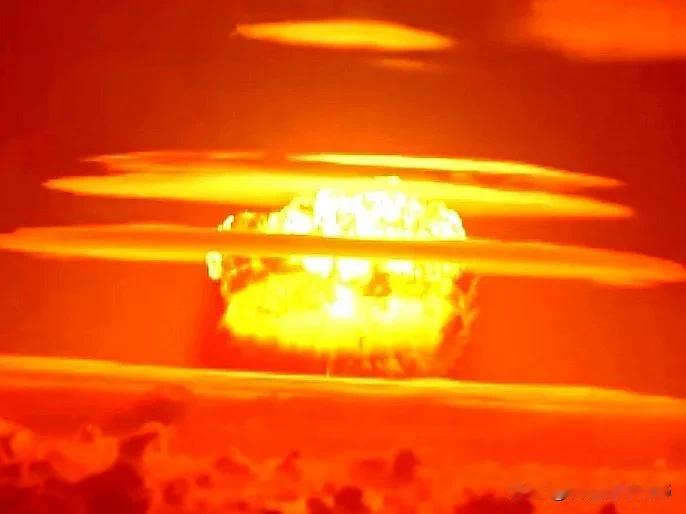 全面销毁核武器，实现全球无核化。如果只是因为俄罗斯攻击乌克兰，并且每当在打仗不